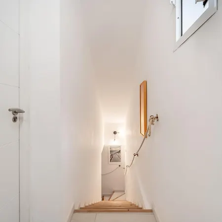 Апартаменты A Terrace With Sea View, 2 Bedrooms In *