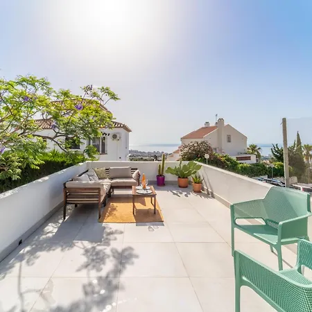 A Terrace With Sea View, 2 Bedrooms In Апартаменты